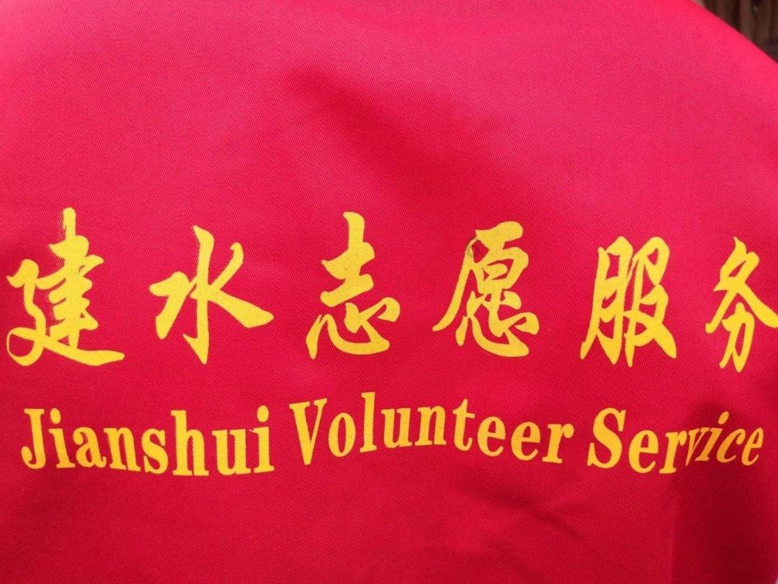本立科技:公司的生产地址为浙江省临海头门港新区东海第六大道15号(公司注册地址)